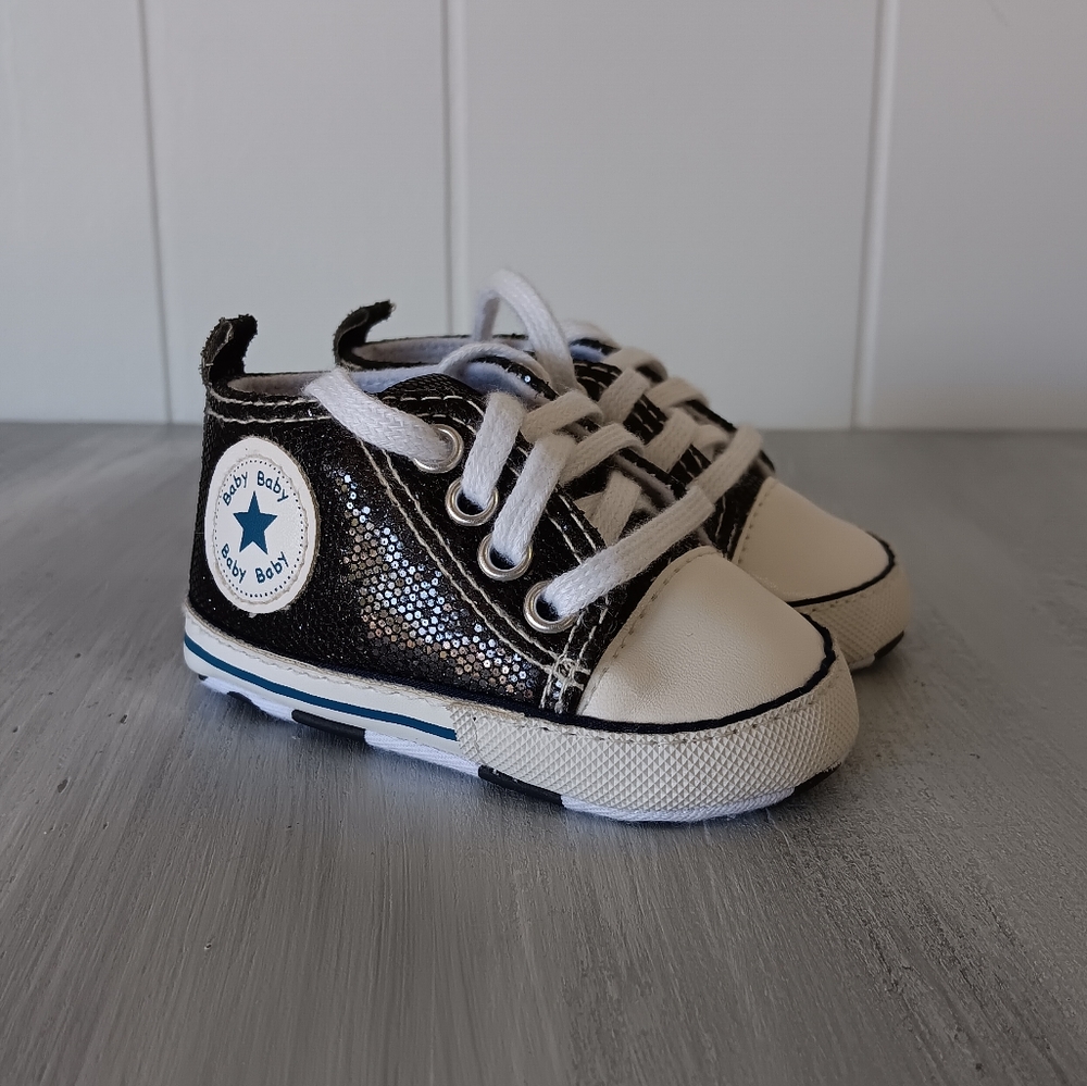 Baby Walker Sparkly Sneakers Infant Girls Size 1